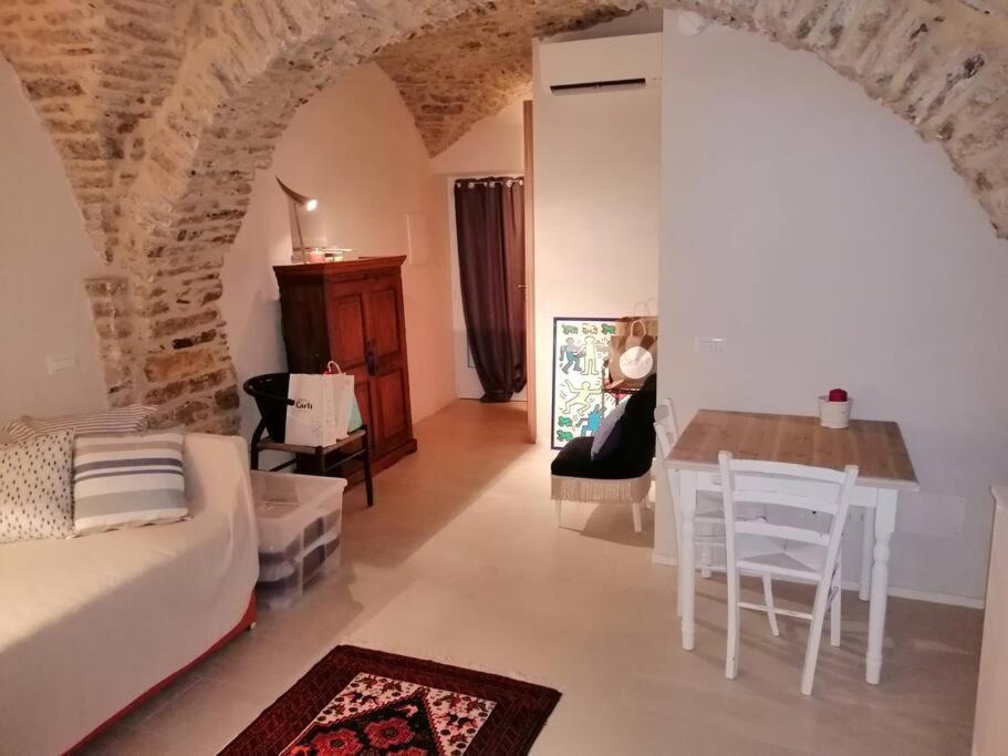 Studio Pietra E Charme Diano San Pietro Esterno foto
